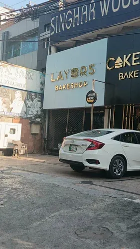 Layers Bakeshop - Zahoor Elahi Road - Lahore