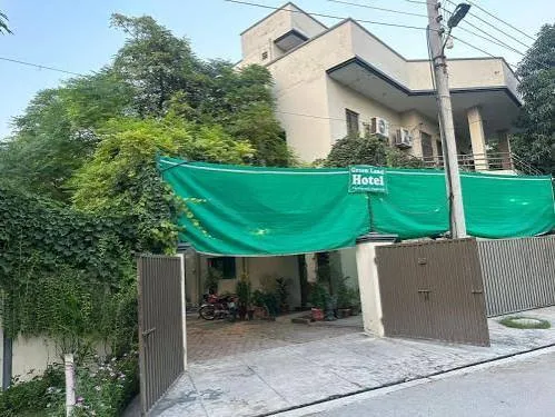 Green Land Hotel - Lahore