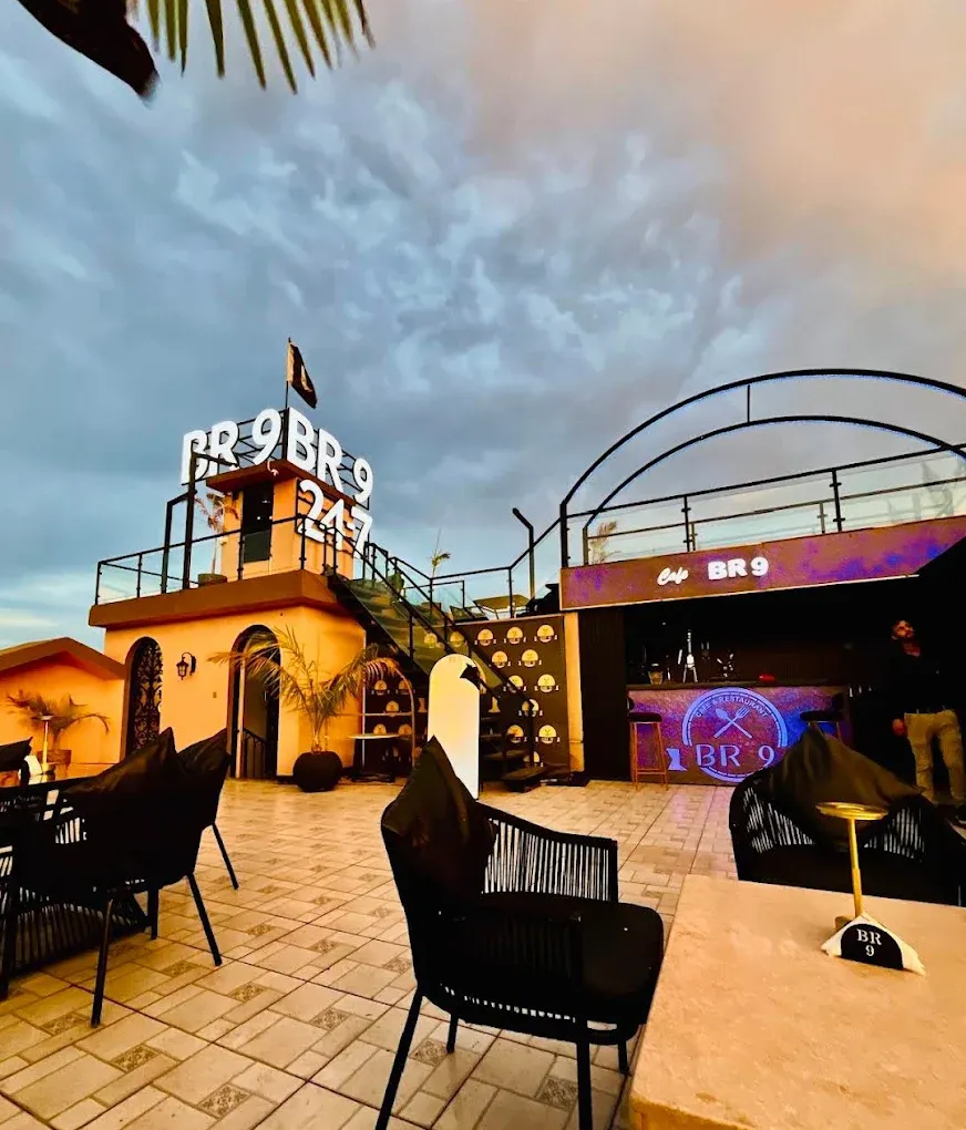 BR 9 CAFE & RESTAURANT (BAHRIA TOWN) - Rawalpindi