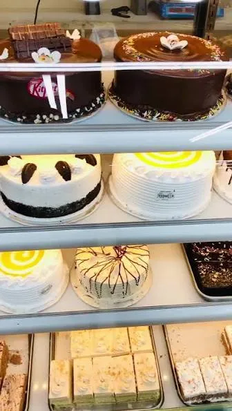 Cakes N Cookies bakeshop menu