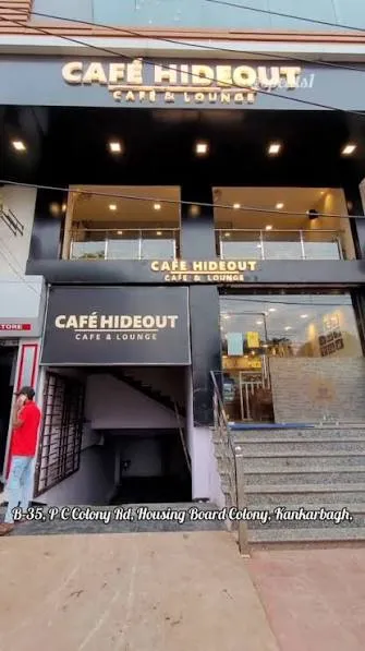 Hideout Cafe rooftop - Faisalabad