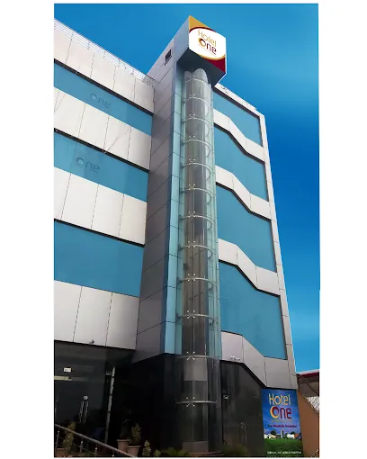 Hotel One DG Khan - Dera Ghazi Khan