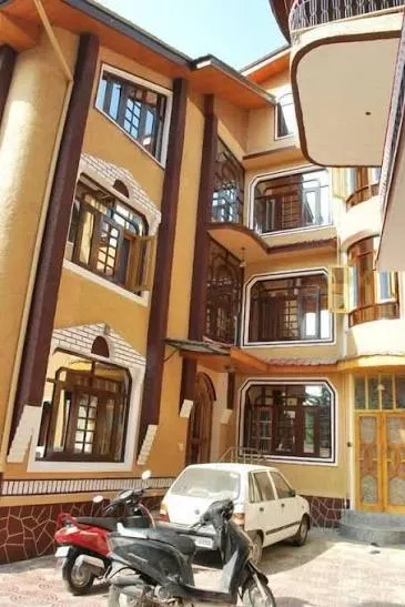 Hotel Gulistan Inn - Faisalabad